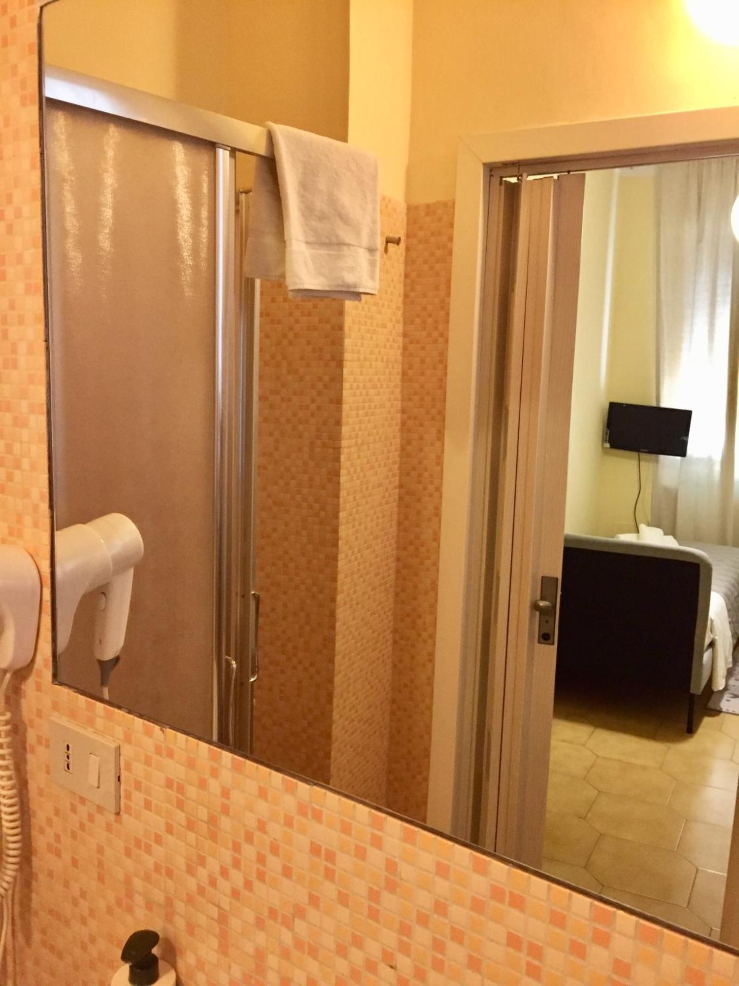 Bed and Breakfast 6 Keys Пиза Экстерьер фото
